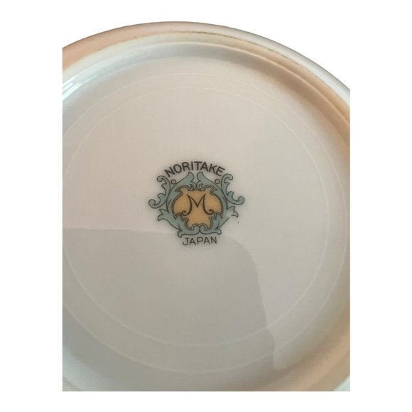 Vintage Noritake 2 handle Soup Cup and Saucer Floral Pattern Gold Trim Japan - Picture 6 of 9